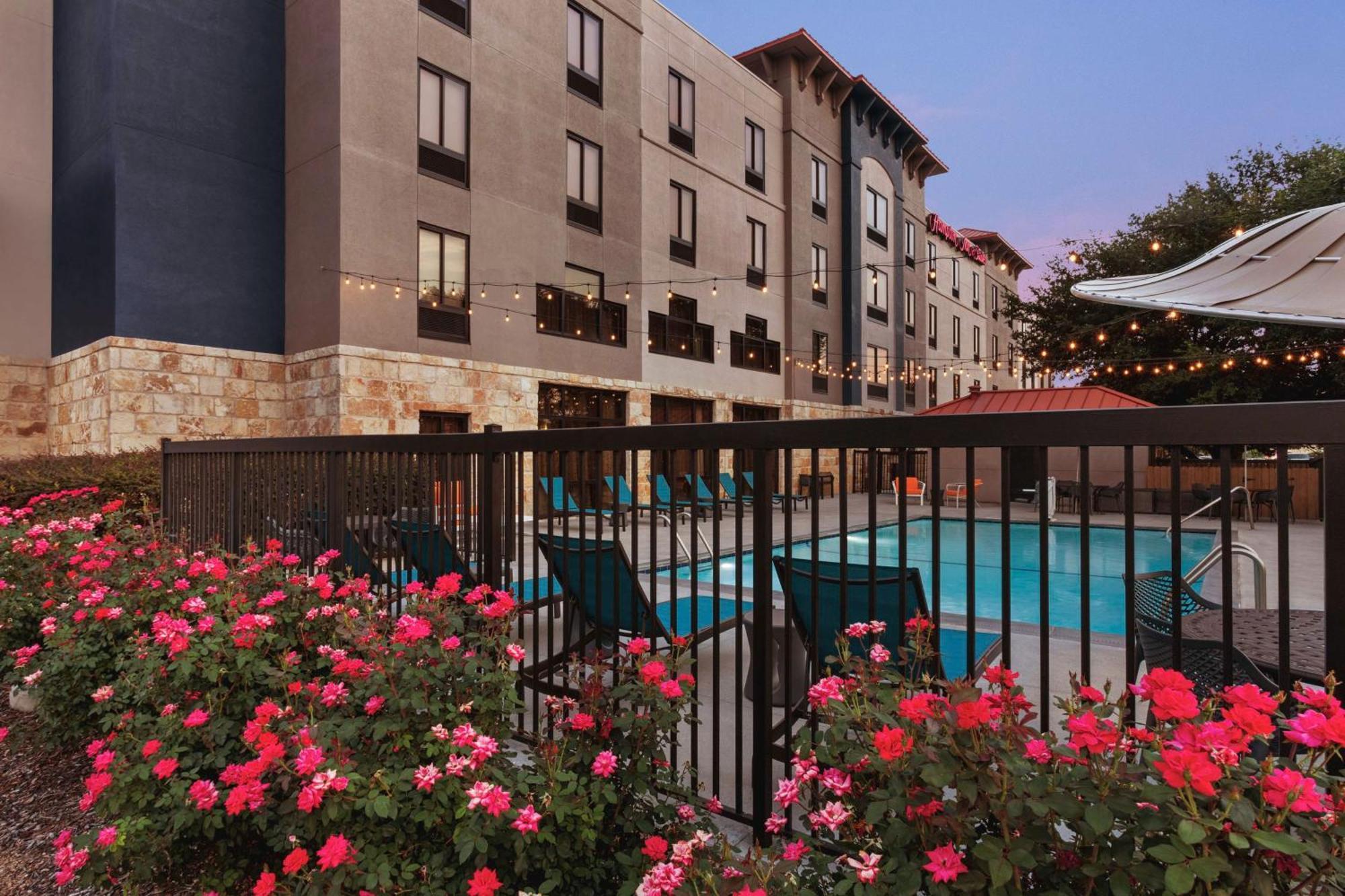 Hampton Inn & Suites San Marcos Buitenkant foto