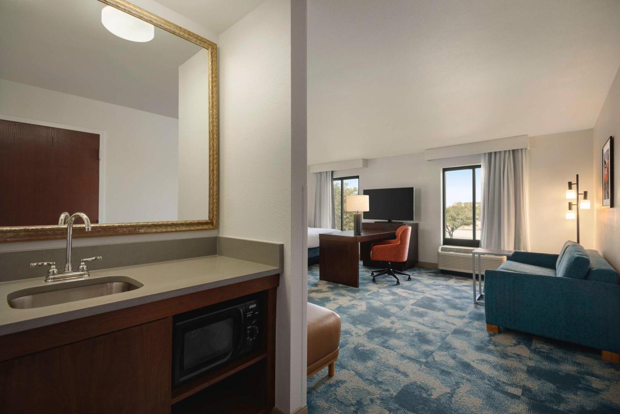 Hampton Inn & Suites San Marcos Buitenkant foto