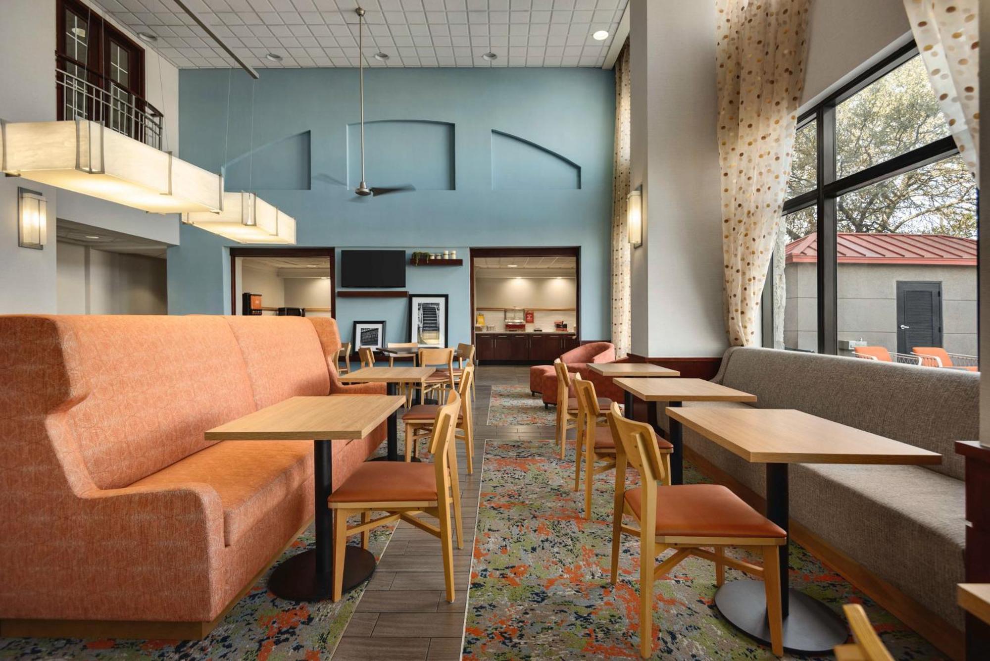 Hampton Inn & Suites San Marcos Buitenkant foto